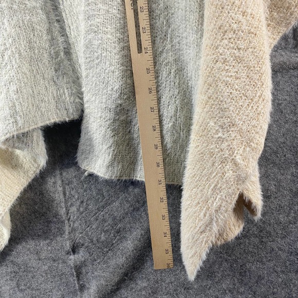 Anthropologie Poncho Cardigan One Size Colorblock Fuzzy Knit Open Layering Shawl - Picture 6 of 8